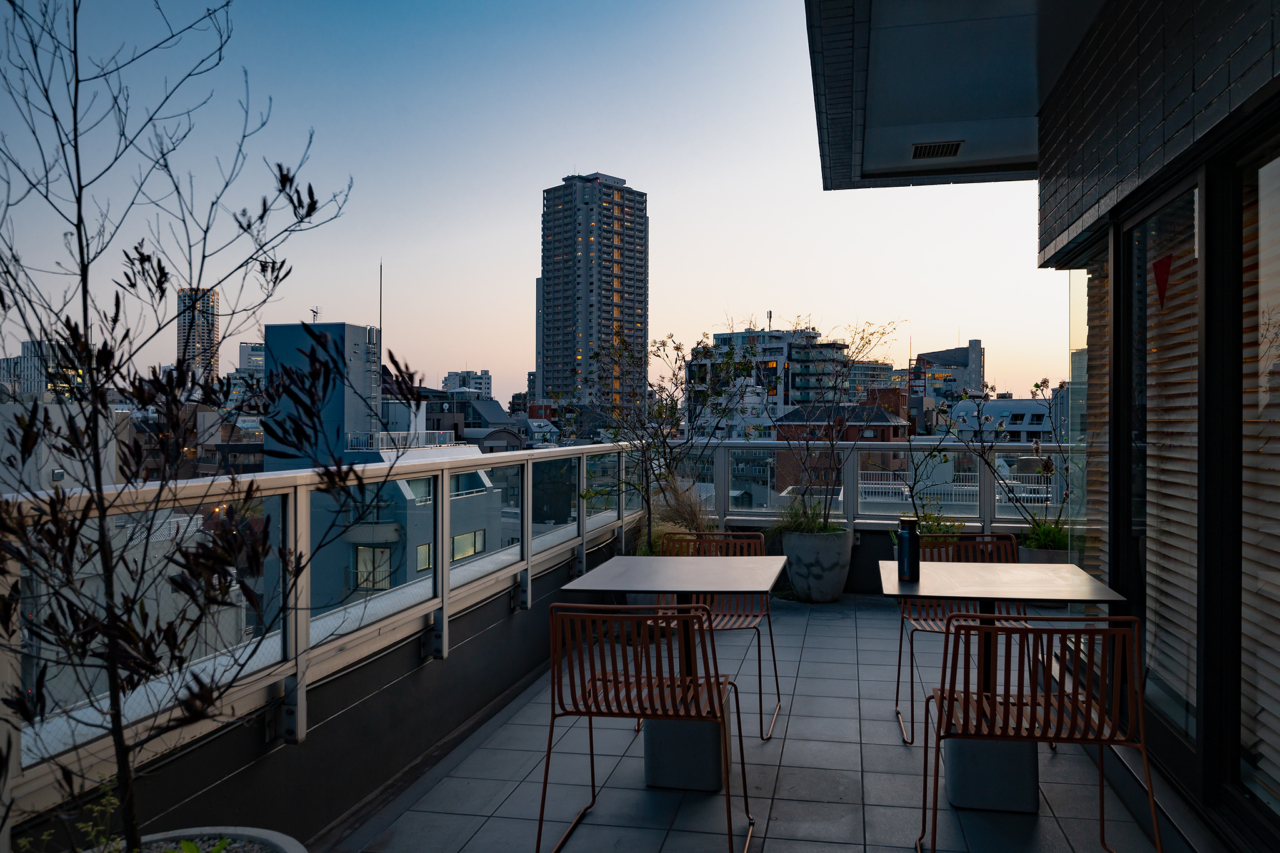 株式会社ミダス